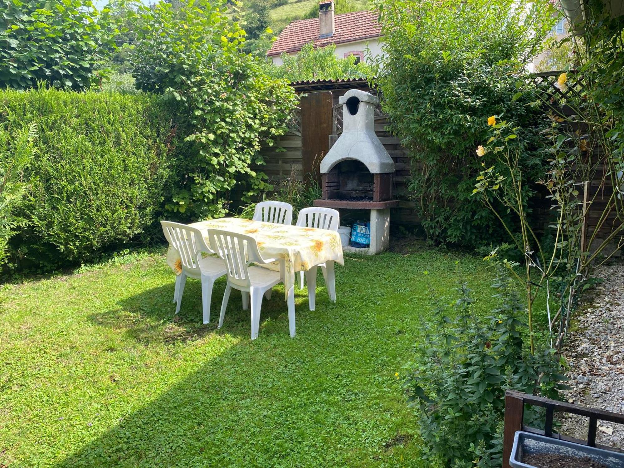 Gite Du Moulin Montgesoye 외부 사진