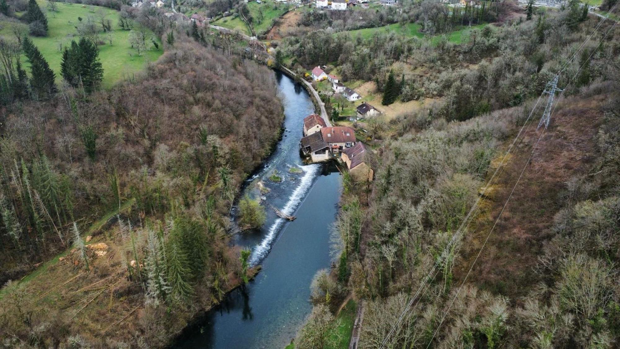 Gite Du Moulin Montgesoye 외부 사진